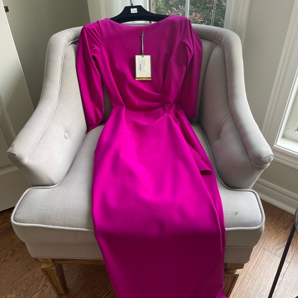 Gorgeous Maxi Dress - Picture 4 of 7